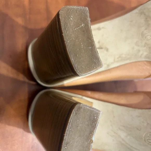 Spring clog - Picture 6 of 8